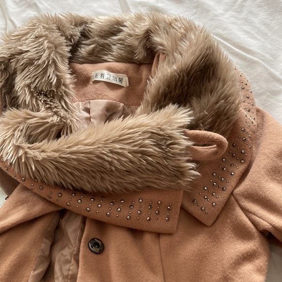 Adorable coat! - Picture 8 of 8